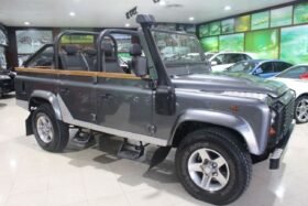 Land Rover Defender 2016