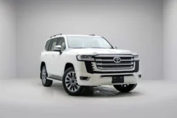 Toyota Land Cruiser VX Model 2024 Zero Km